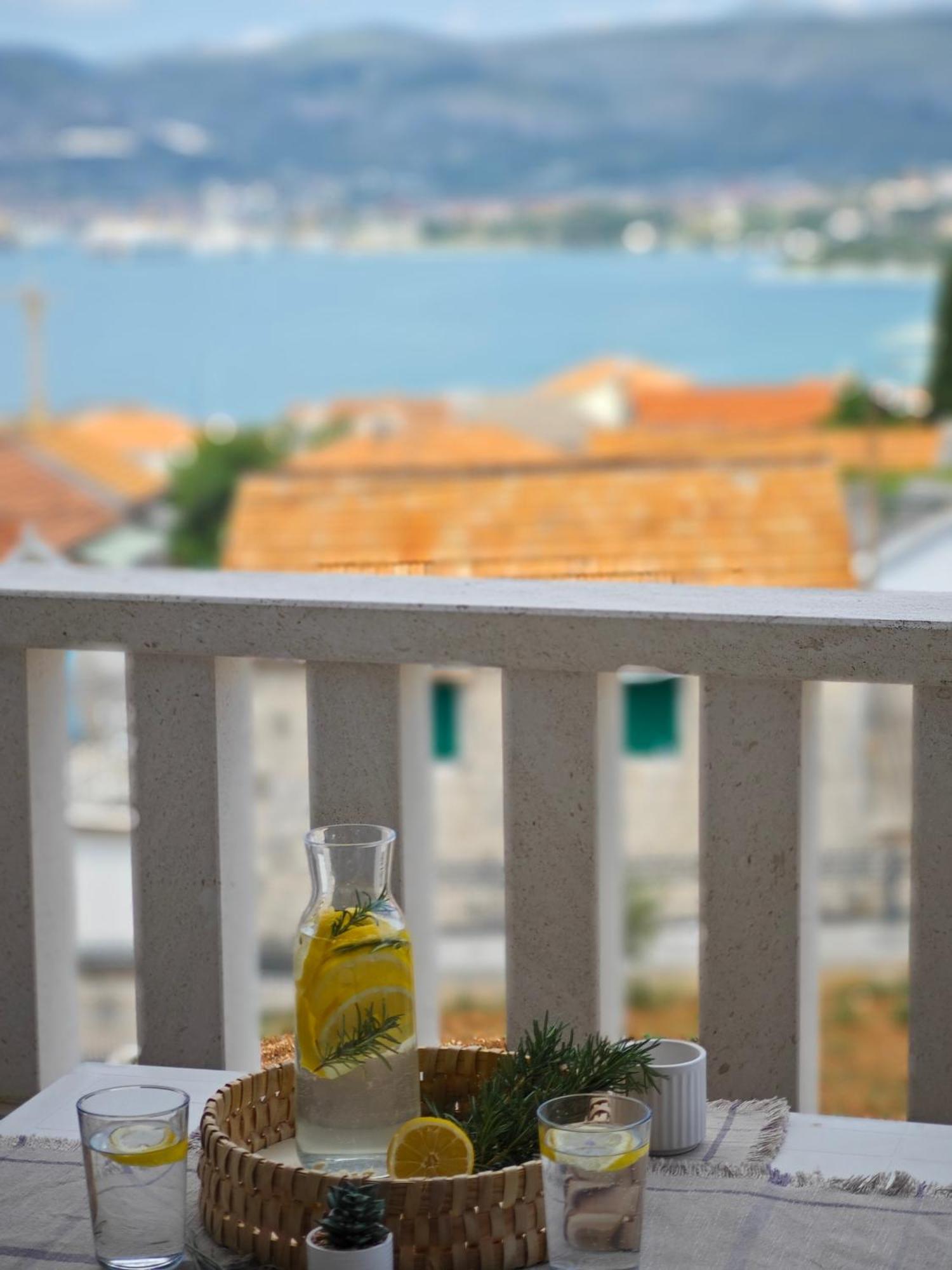 Villa Toncica Trogir Exterior photo